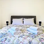 Mis *