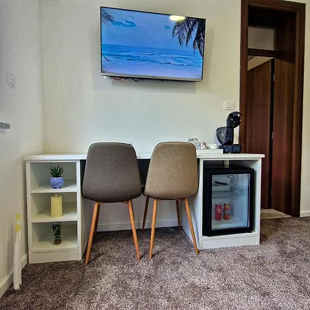 Mis Τρέμπινιε