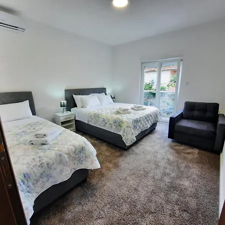 Mis Διαμέρισμα