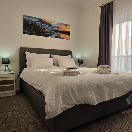 Mis شقة تريبينيي