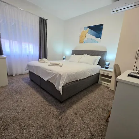 Mis شقة تريبينيي