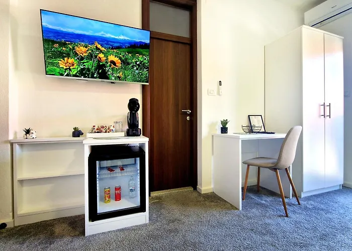 Mis * تريبينيي